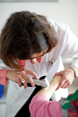 Dermatoskopische Untersuchung